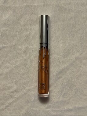 Kylie Noel Metallic Bronze Lip Gloss